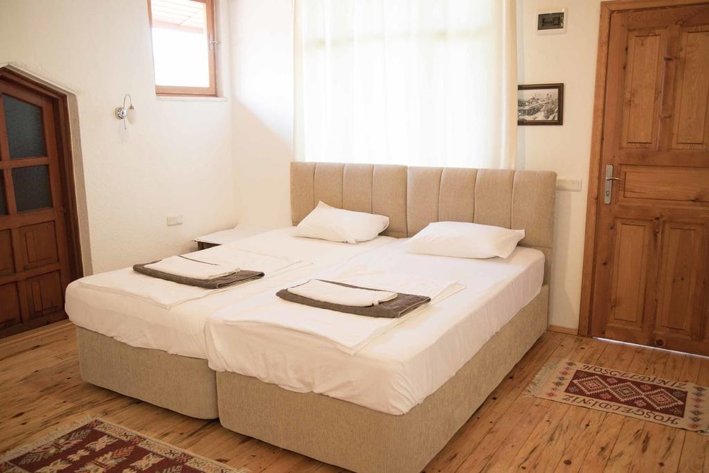 Dostlar Pension テキロヴァ 部屋 写真